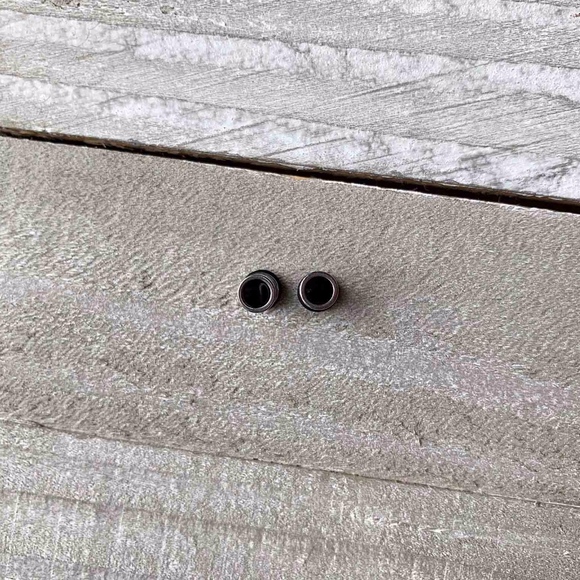 Men's Stud Earrings - Picture 5 of 7